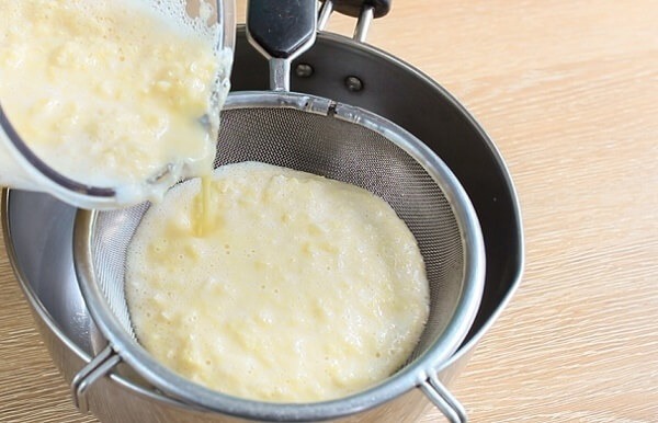 Cách làm sữa ngô đơn giản tại nhà ngon bổ dưỡng hình 9